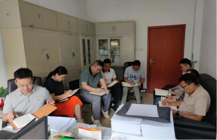 1978068485000818688.jpg 1615275404wr.jpg