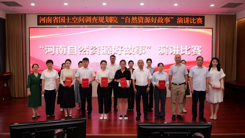 1979578794987356160.jpg 27152249hsz7.jpg