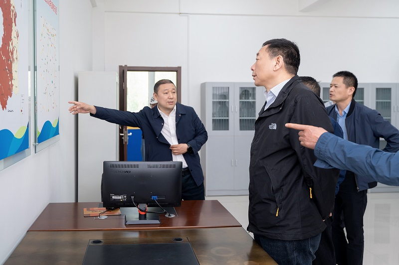 1979759287724863488.jpg 23180519upn3.jpg